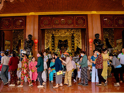 Sơn Tiên và Hành Trình Vì Cộng Đồng C