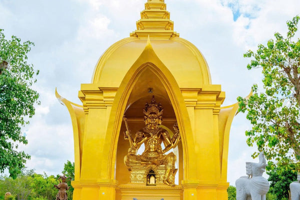 Tháp Phật Tứ Diện tại Sơn Tiên - biểu tượng Từ Bi Hỷ Xả