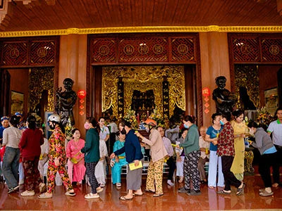 Khoảnh khắc khám phá Sơn Tiên